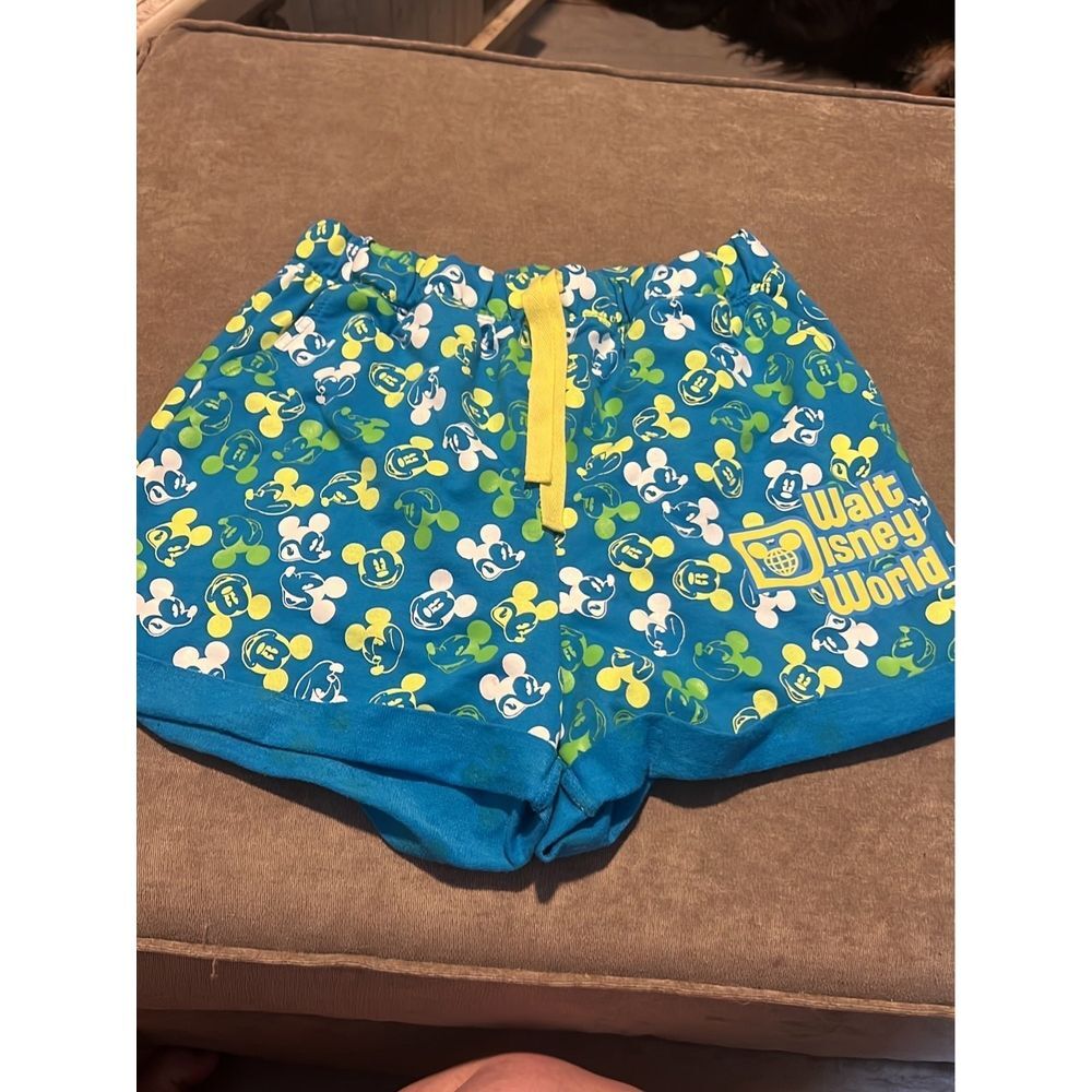 Disney parks‎ women's shorts